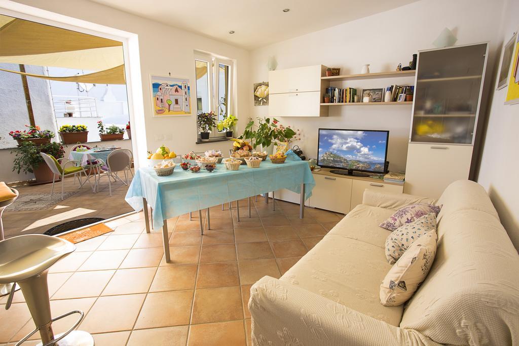 B&B Celestina Ischia Lacco Ameno  Dış mekan fotoğraf
