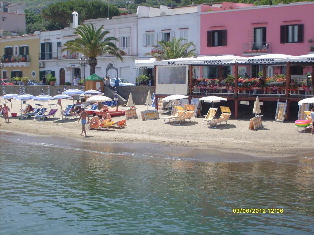 B&B Celestina Ischia Lacco Ameno  Dış mekan fotoğraf