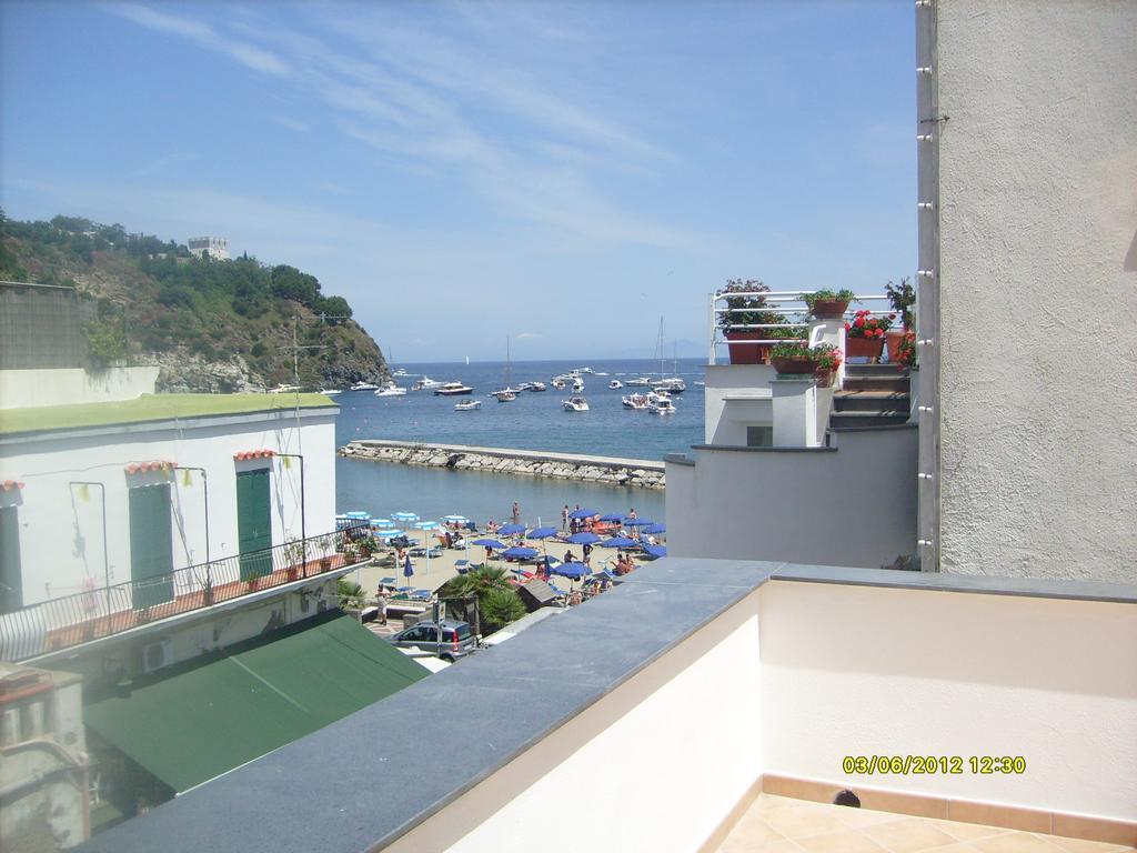 B&B Celestina Ischia Lacco Ameno  Dış mekan fotoğraf